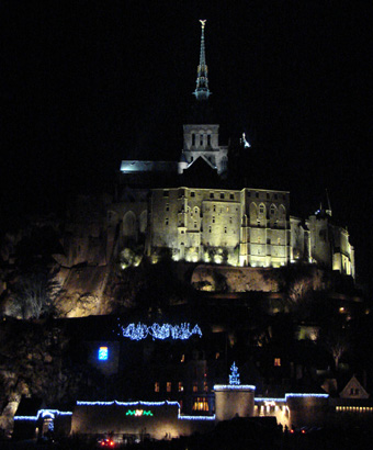 Le mont saint michel la nuit de no&euml;l